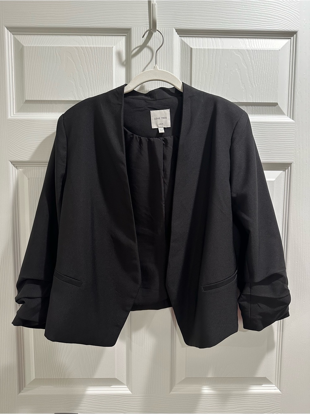 Love Tree Black Open-Front Cropped Blazer